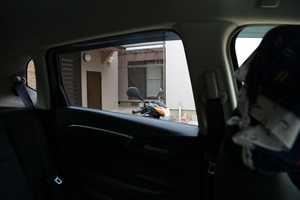 四輪車と二輪車の死角